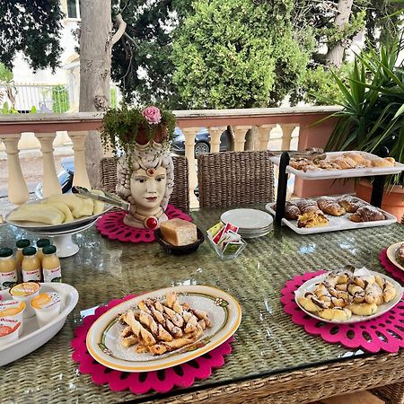 B&B Villa Regina Santa Domenica  Eksteriør bilde