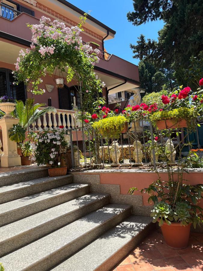 B&B Villa Regina Santa Domenica  Eksteriør bilde
