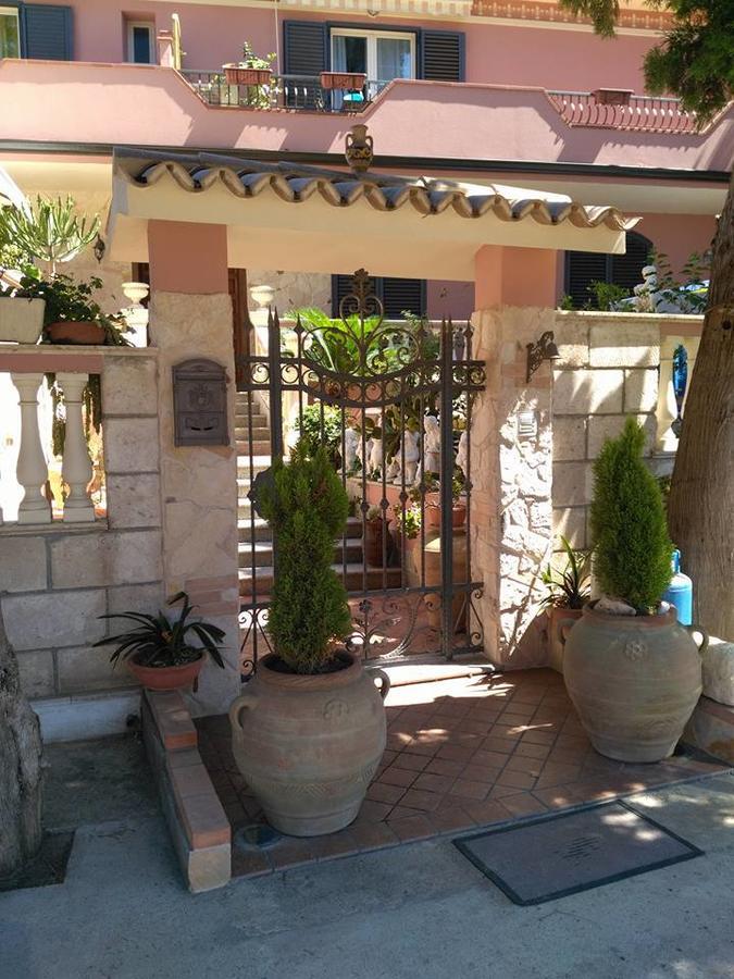 B&B Villa Regina Santa Domenica  Eksteriør bilde